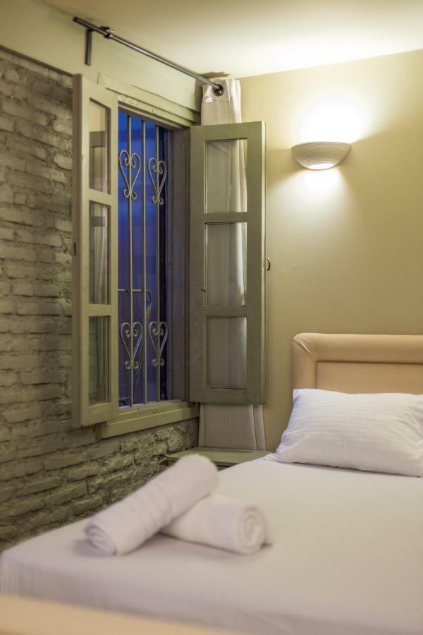 Plaka360 Apartments Athene Buitenkant foto